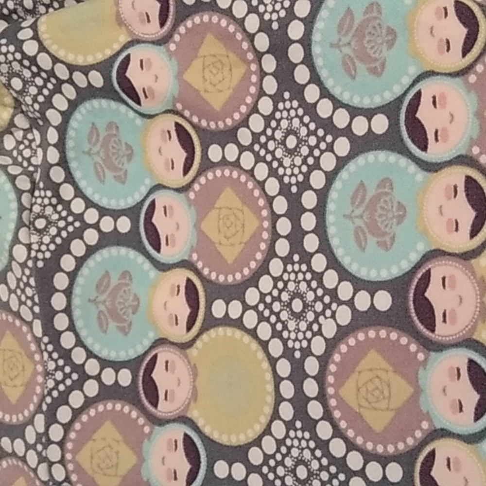 Lularoe nesting doll leggings One Size